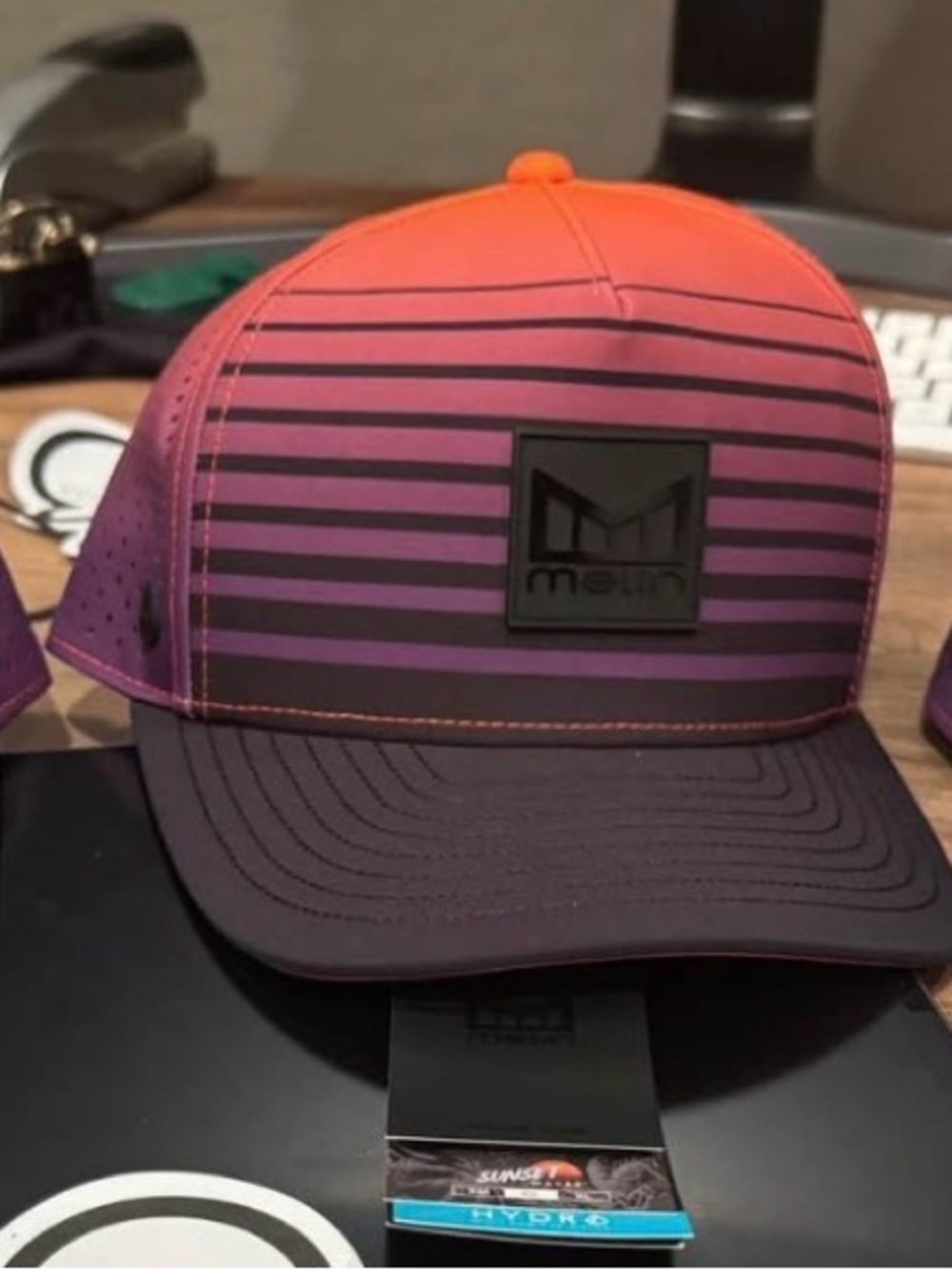 Men's Sunsets Daze Snapback Hat - classic